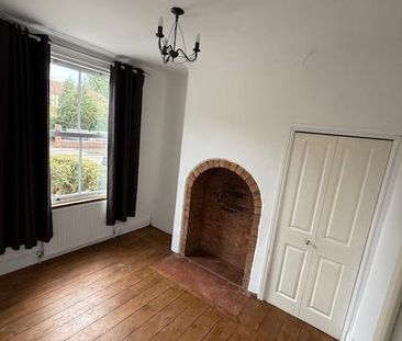 2 bedroom terraced house to rent - Photo 3