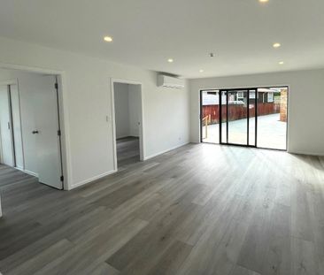 11B Collett Road, Otara, Auckland - Photo 2