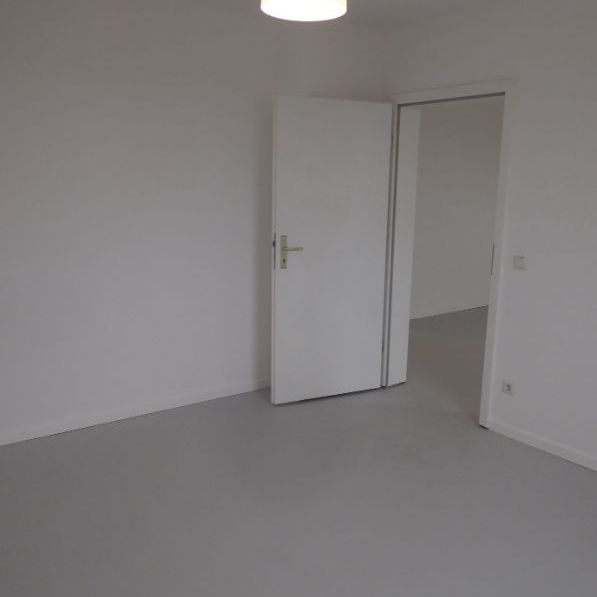 2-Raumwohnung mit großer Wohnküche in Duisburg zu vermieten - Photo 1