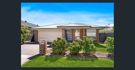 Modern Family Living in a Prime Oran Park Location - Photo 2