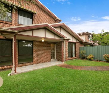 Spacious Two-Storey Townhouse in Prime Kellyville Location - Photo 2