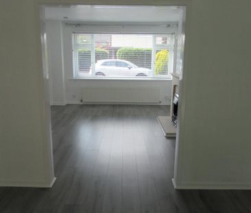 3 bedroom semi-detached house to rent - Photo 3