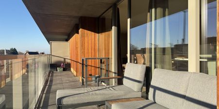 Appartement te huur in Genk voor € 1.150 met 2 slaapkamers - Photo 4