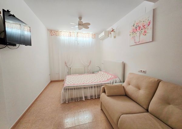 LONG TERM RENTAL Beautiful villa with sea views for rent in Benissa coast with 5 bedrooms.