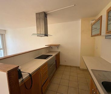 Louer appartement 3 pièces de 74 m² - Photo 3