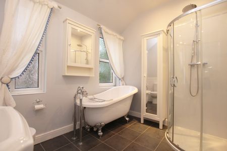 Earlbank Avenue, Scotstoun, Glasgow - Photo 4