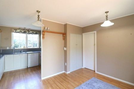 Gladstone, 3 bedrooms, $680 pw - Photo 5