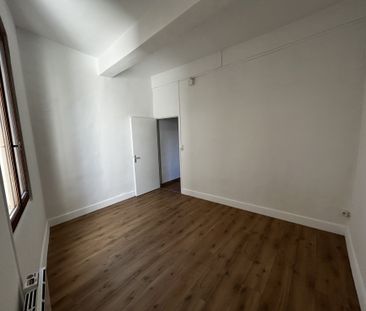 Location Appartement 3 pièces 63m² SOMMIERES 30250 - Photo 4