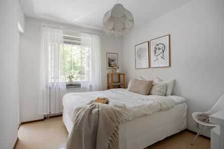 Ålgrytebacken, Skärholmen - Photo 3