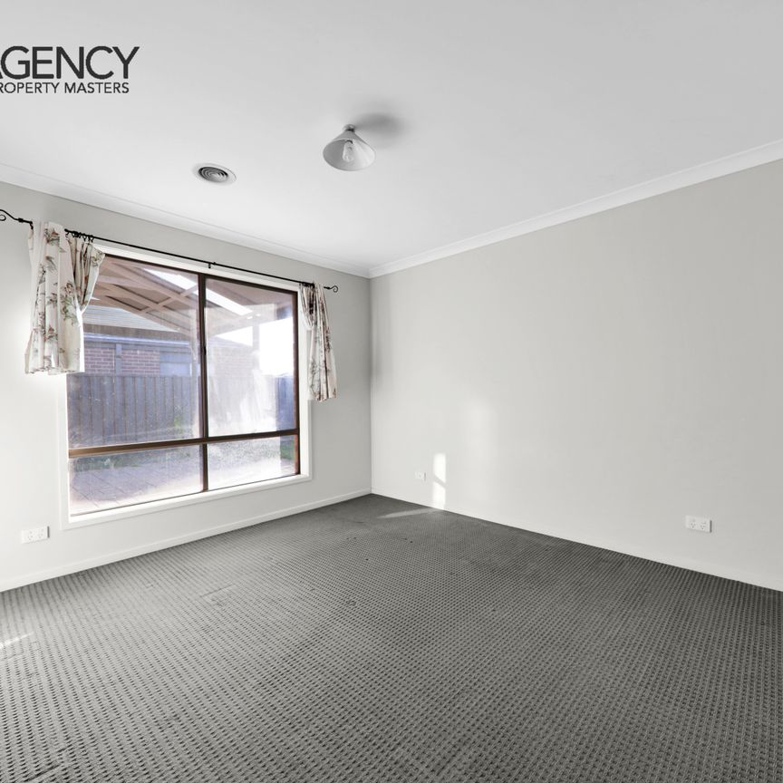 20 Lambertia Crescent - Photo 1