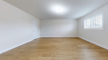 For Lease - 4783 Apple Blossom Circle, Mississauga, Ontario - Photo 2