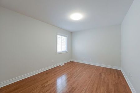 For Lease - 128 Watsonbrook Drive Unit# Upper Levels, Brampton, Ontario - Photo 5
