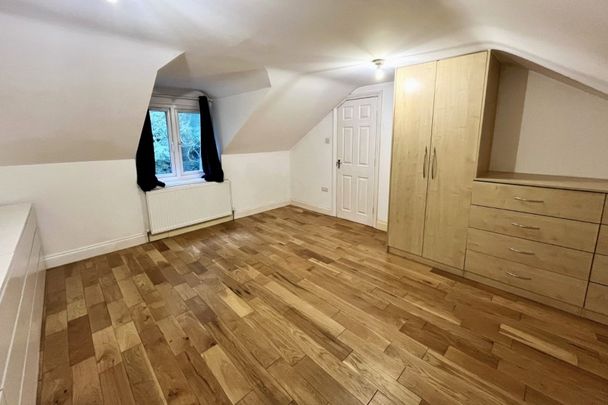 Station Road, Amersham, Buckinghamshire,HP7 - Photo 1