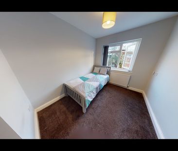 7 Bed Semi-Detached House, Charter Avenue, CV4 - Photo 3