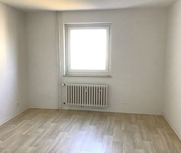 Attraktive 2 Zimmerwohnung mit Balkon zu vermieten (WBS) - Photo 1