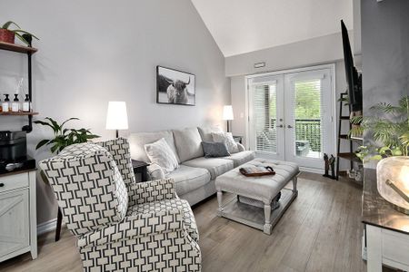 For Lease - 3 Brandy Lane Drive Unit# 305, Collingwood, Ontario - Photo 2