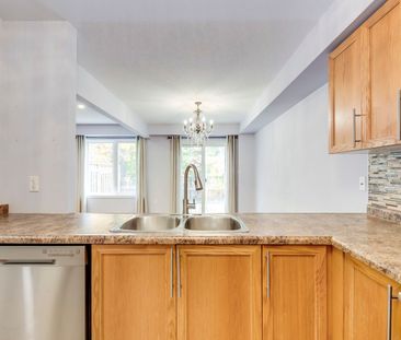 For Lease - 4055 Forest Run Avenue Unit# 12, Burlington, Ontario - Photo 6