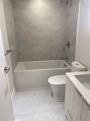 For Lease - 110 Broadway Avenue Unit# 312, Toronto, Ontario - Photo 1