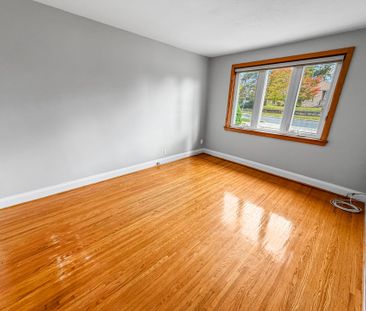 For Lease - 376 Rustic Road Unit# Main, Toronto, Ontario - Photo 4