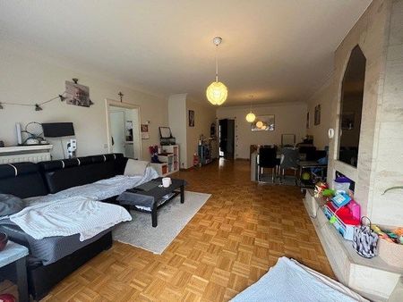 Appartement met 3 slaapkamers, lift en terras te Beveren-Waas - Photo 5