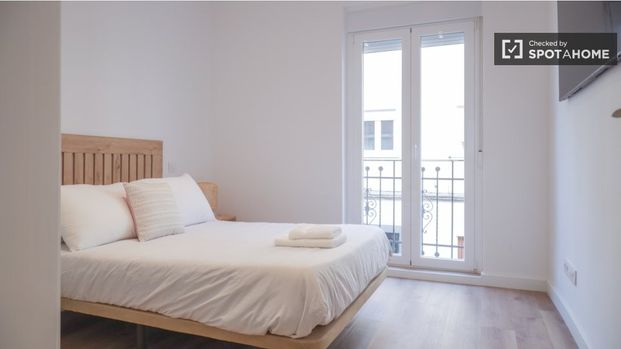 madrid, Community of Madrid 28019 - Photo 1