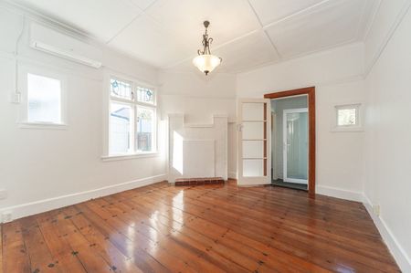 2-Bedroom Home Near Wellington Airport - Photo 4