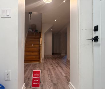 For Lease - 106 East Avenue, Toronto, Ontario - Photo 1