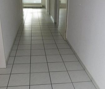 4.5 Zimmer-Wohnung mit Aussicht in Spreitenbach zu mieten - Photo 5
