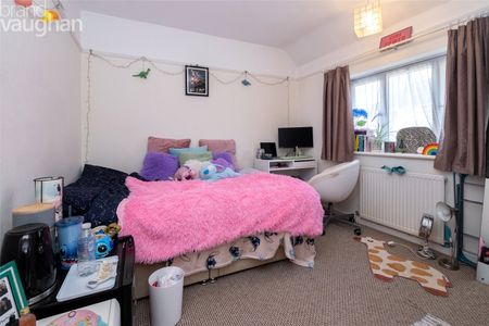 4 bedroom terraced house to rent - Photo 2