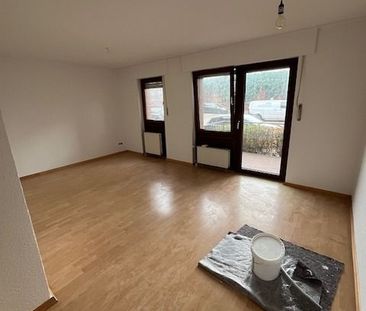 Frisch renovierte Erdgeschosswohnung in ruhiger Stadtrandlage. - Foto 1