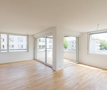 Moderne 2.5 Zi.-Whg. im naturnahen Fünfeck - Photo 1