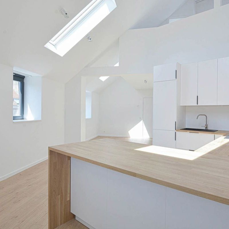 Duplex te huur in Sint-Gillis voor € 1.350 met 2 slaapkamers - foto 1