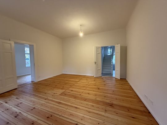 „Erstbezug nach Sanierung“- Wohnen im historischen EFH in Johannisthal ***2 Bäder***großer Garten*** - Photo 1