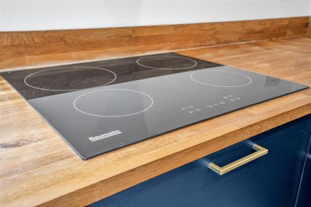 2 bedroom bungalow to rent - Photo 2