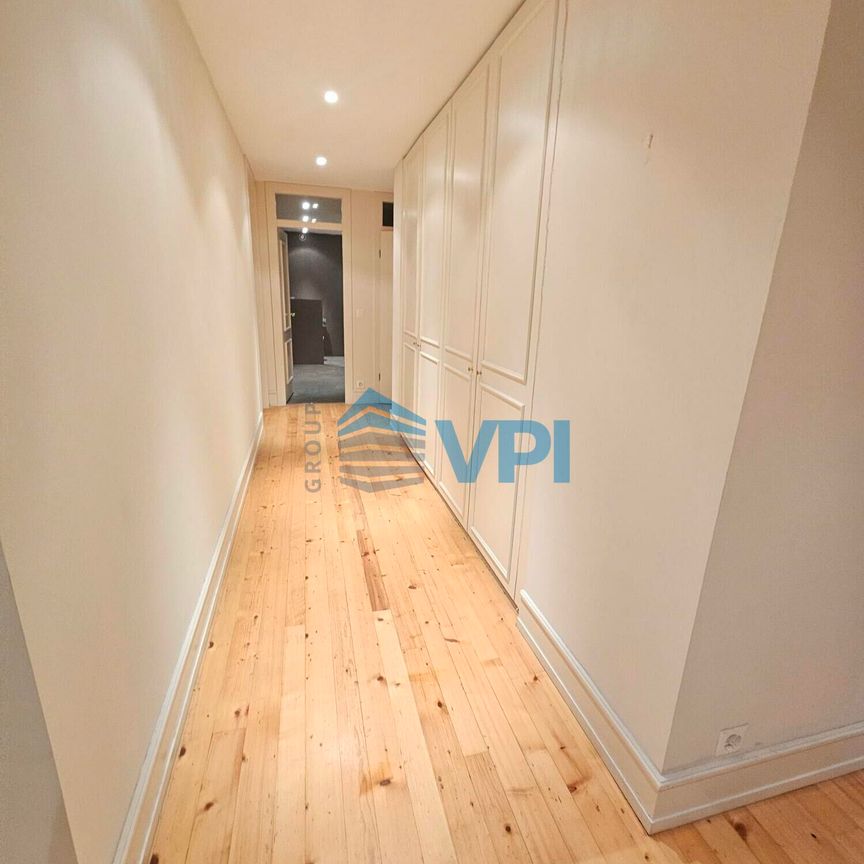 superb spacious 7-room apartment in the Voltaire district - Photo 1