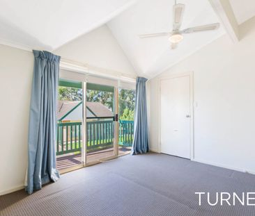 Spacious Townhouse in a Quiet Group. - Photo 2