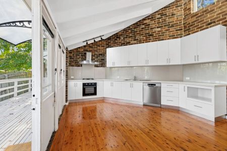 14B Russell Avenue, Wahroonga. - Photo 2