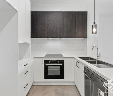 3 Bedroom with A/C, Pool and BBQ Facilities - Photo 5