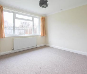 2 bedroom bungalow to rent - Photo 6