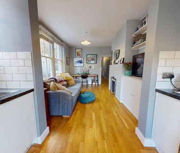 2 bedroom flat to rent - Photo 3