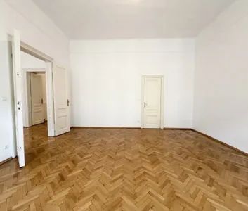 99 m² Altbauwohnung mit großzügigen Räumen in 1060 Wien - Foto 3