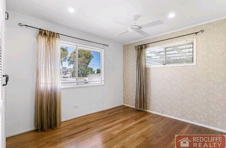 Scarborough - Photo 4