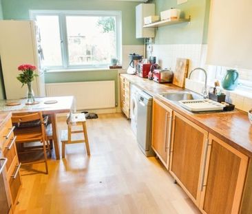 3 Bed Terraced House, Malmesbury Road, SO15 - Photo 6