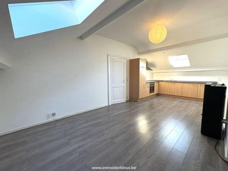 SPA – Prox. centre – Bel appartement 1 ch (4ème ét.) - Loyer: 600,00 € / mois - Foto 4