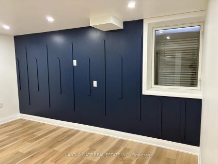 47 Edwin Carr Street #Lower - Photo 5