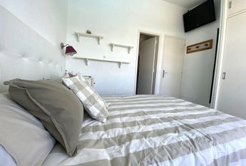 San Bartolomé de Tirajana, Canary Islands 35100