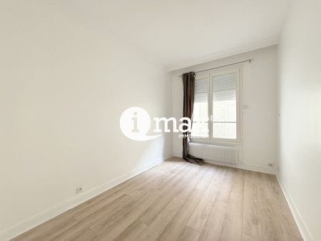 Location Appartement PARIS - - Photo 3