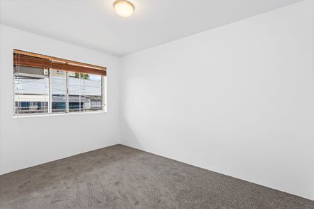 4/77 Moreton Street, New Farm QLD 4005 - Apartment For Rent - $650 | Domain - Photo 2