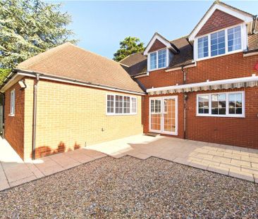 3 bedroom detached house to rent - Photo 6