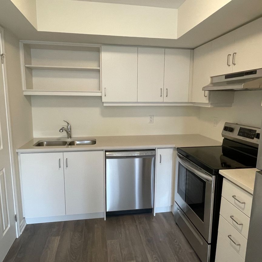 For Lease - 2791 Eglinton Avenue Unit# 516, Toronto, Ontario - Photo 1